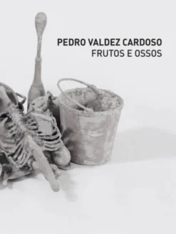 Frutos e Ossos